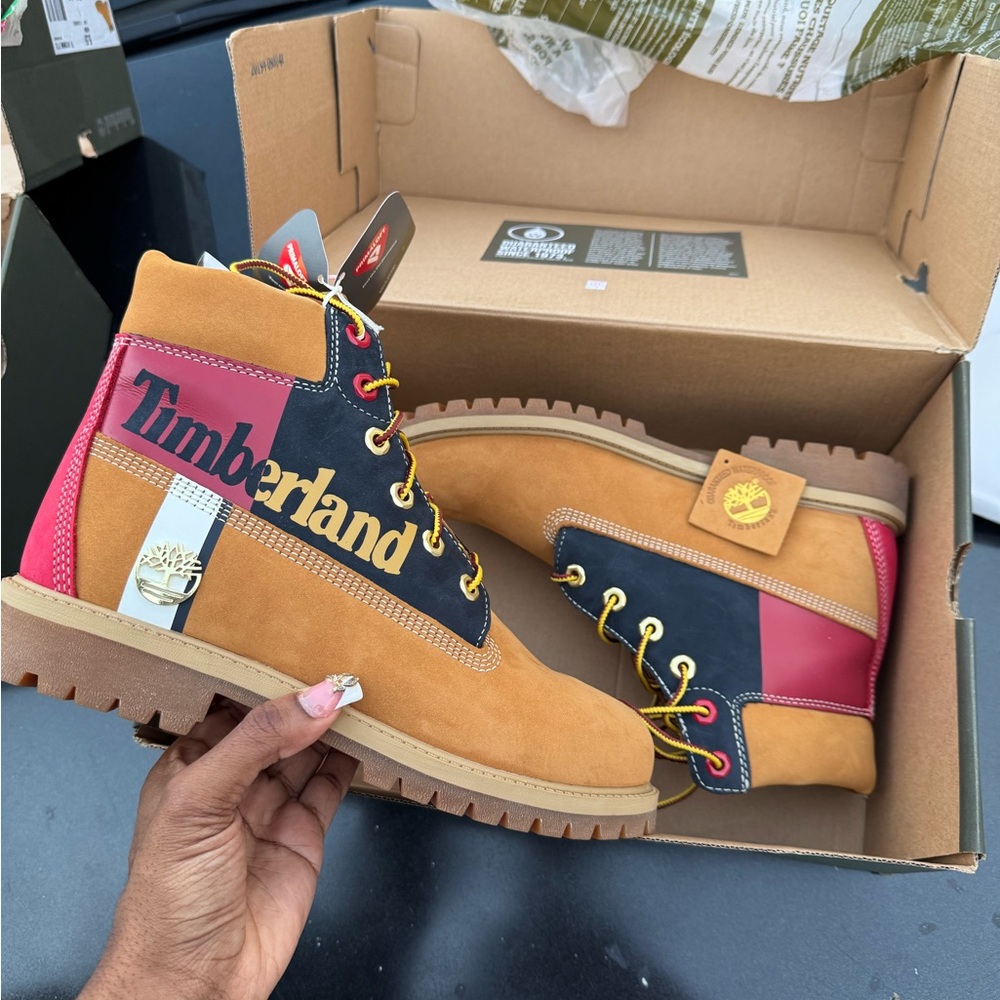 nwt Timberland premium 6 inch waterproof boot wheat nubuck (NEVER WORN)